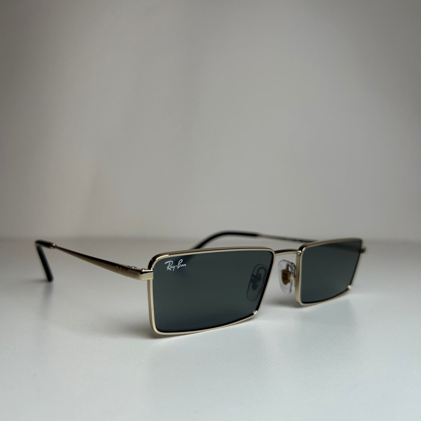 RayBan EMY