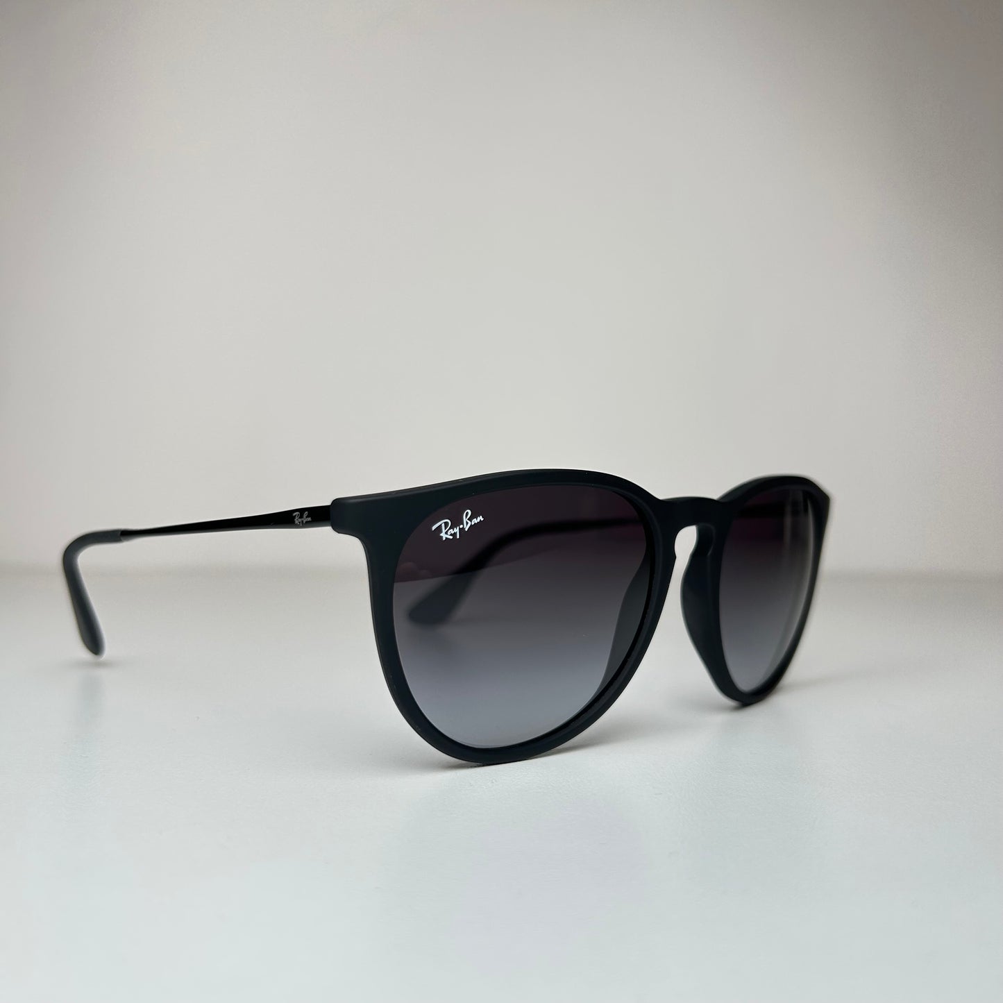RayBan ERIKA