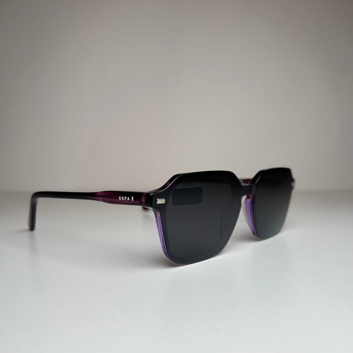 USPA Clip-On
